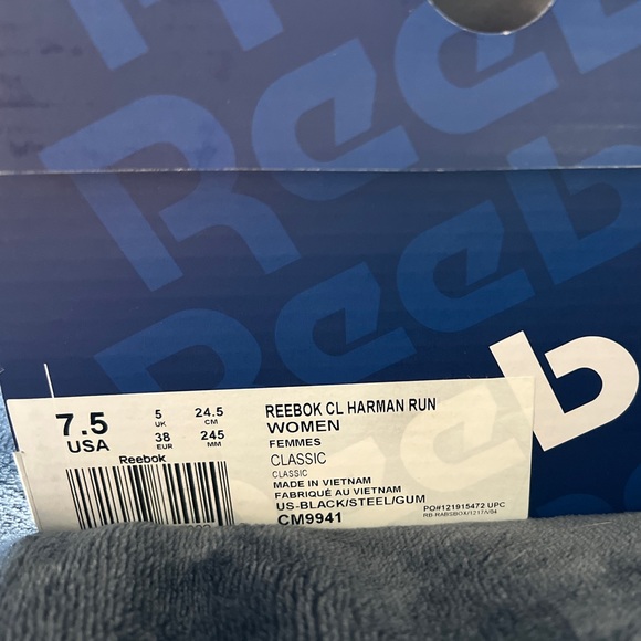 Brand New with Box Reebok Classic Femmes - Picture 6 of 6